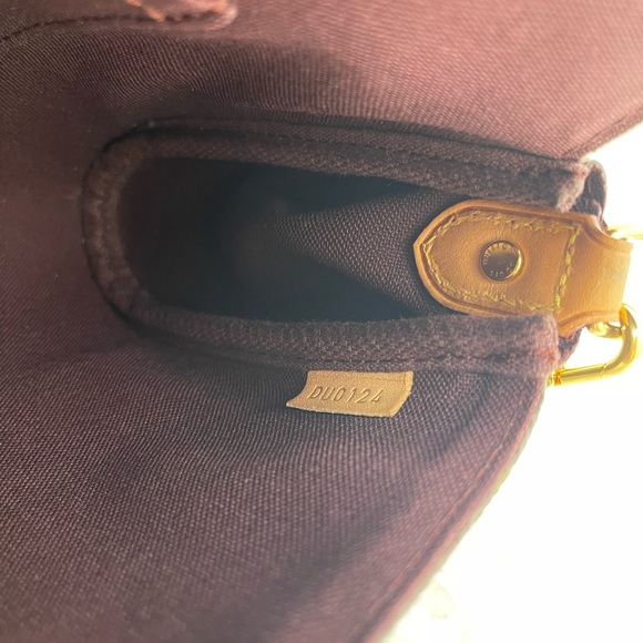 Louis Vuitton Favorite MM Monogram - Picture 12 of 14